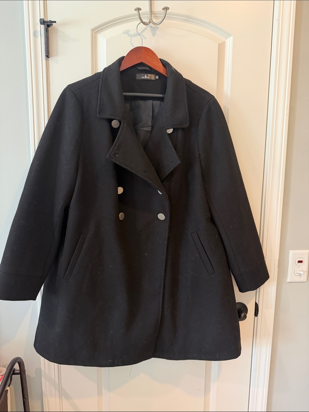 Classic Black Double-Breasted Women's Peacoat